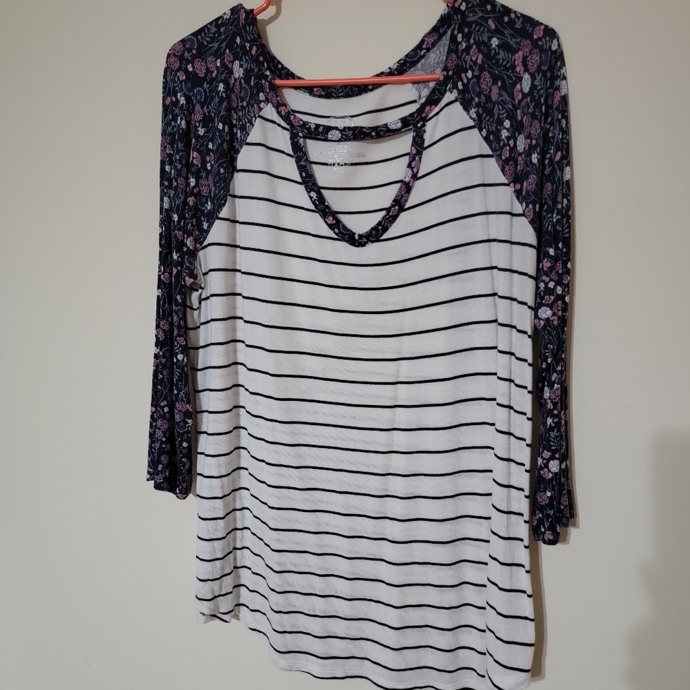 Maurices 24/7 XL top